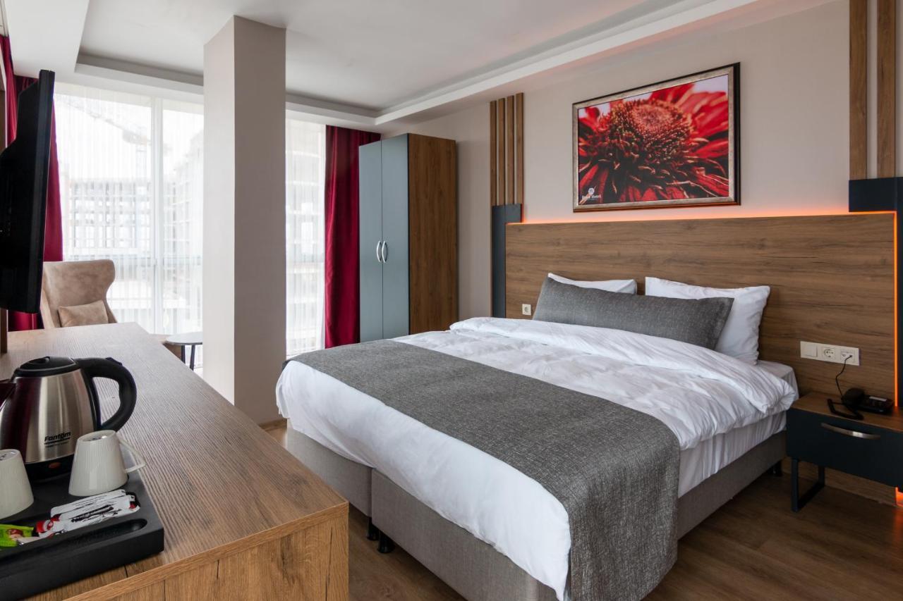 Rush Hotel Истанбул Екстериор снимка