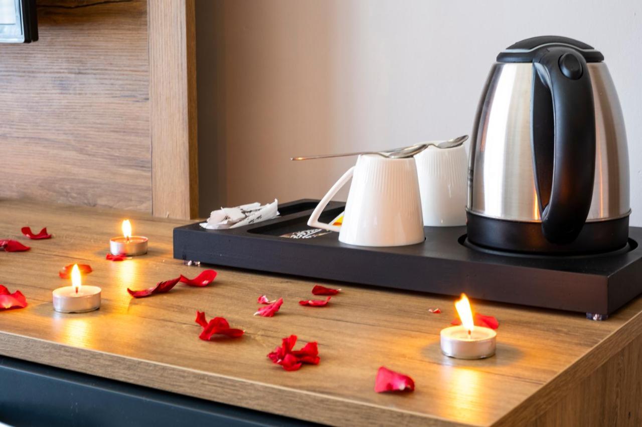 Rush Hotel Истанбул Екстериор снимка