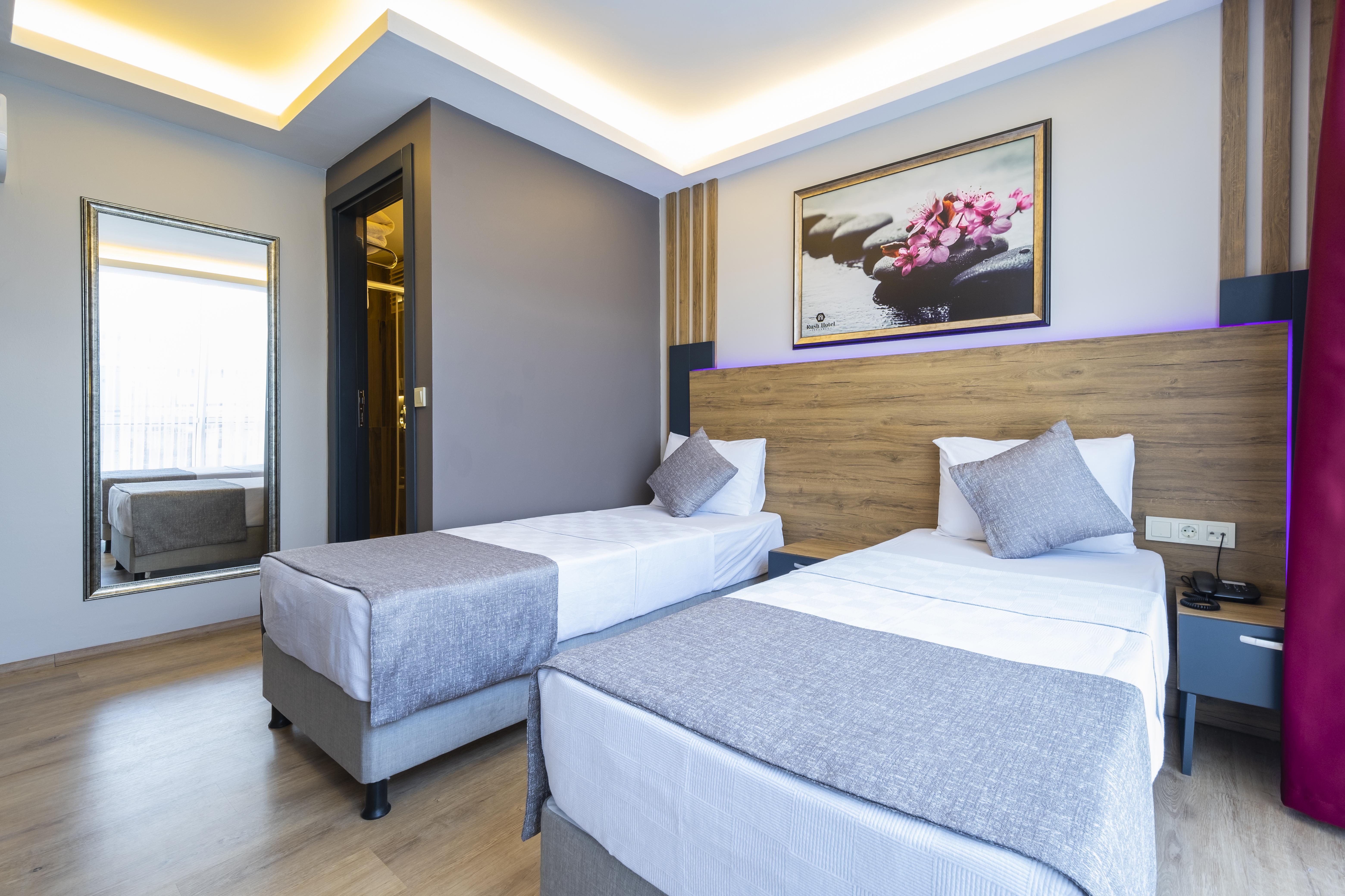 Rush Hotel Истанбул Екстериор снимка